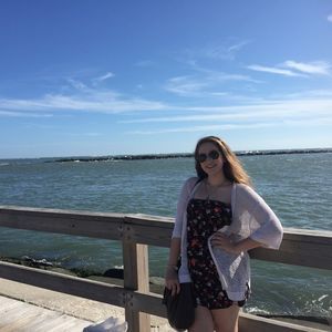 Meet your Posher, Julia